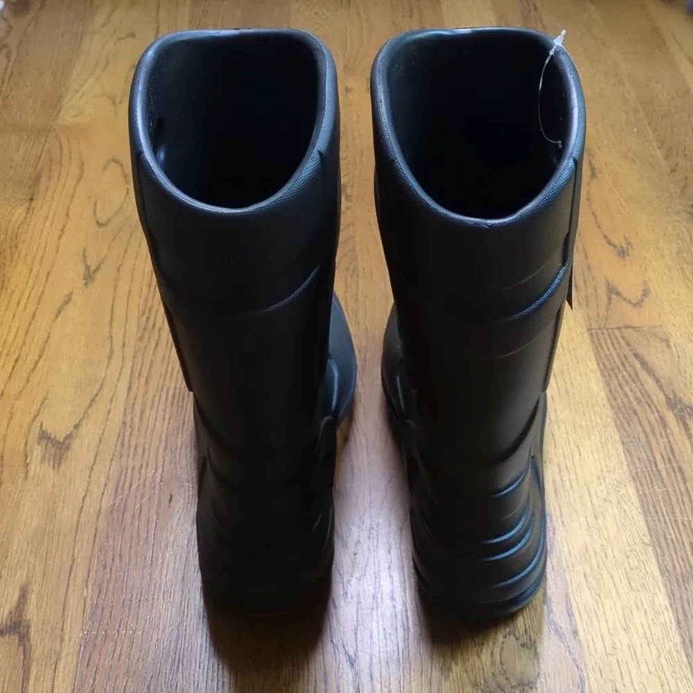 NIB Wolverine Scout Boot Oil And Slip Resistant Black Men's Size 9